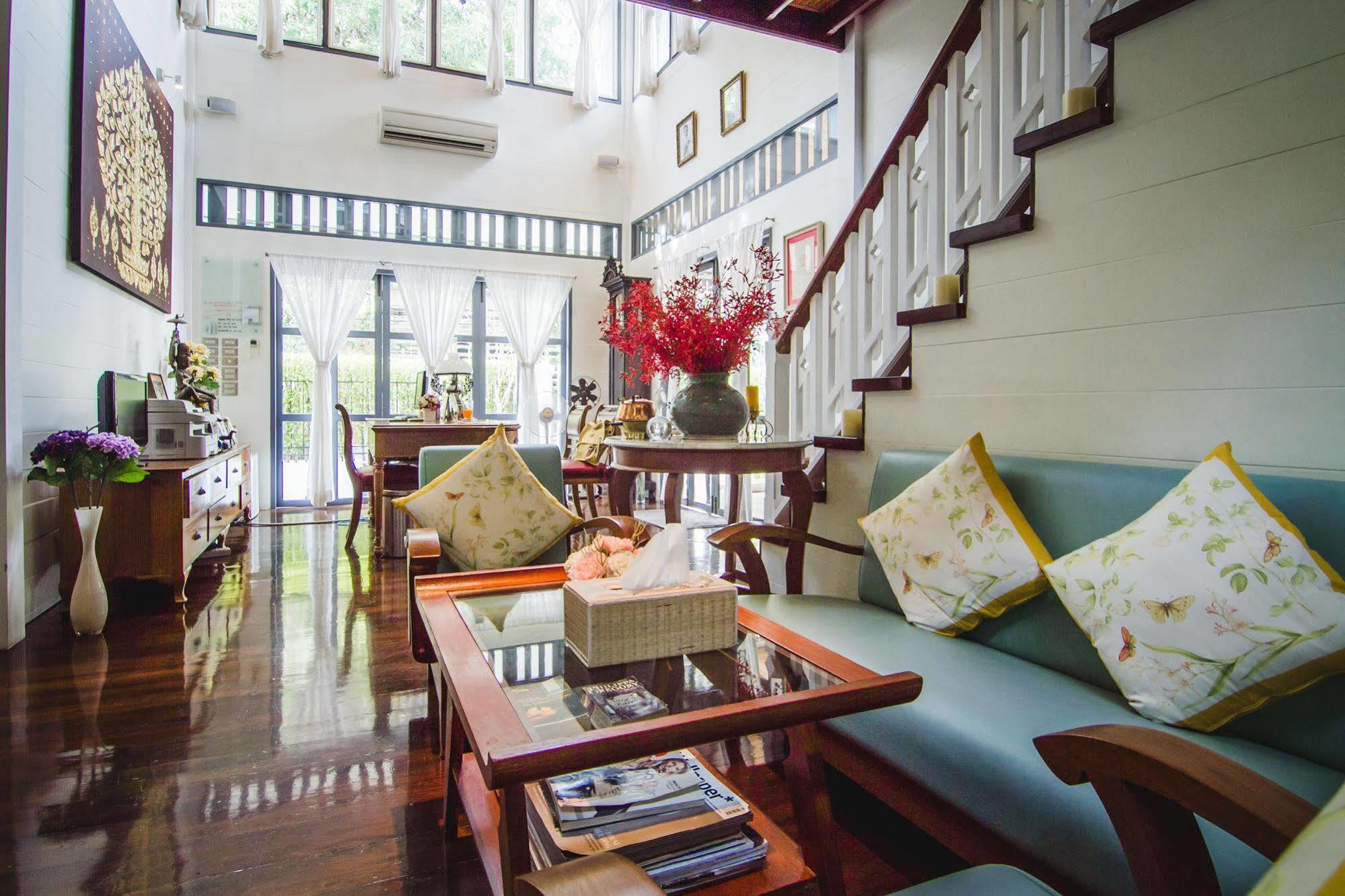 Hotel Baan Noppawong Bangkok Exteriér fotografie